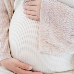 ”雷神🌿（THUNDER👨‍⚕️OBO🎲😦T）门店销🛶售人员向记者🇯🇴